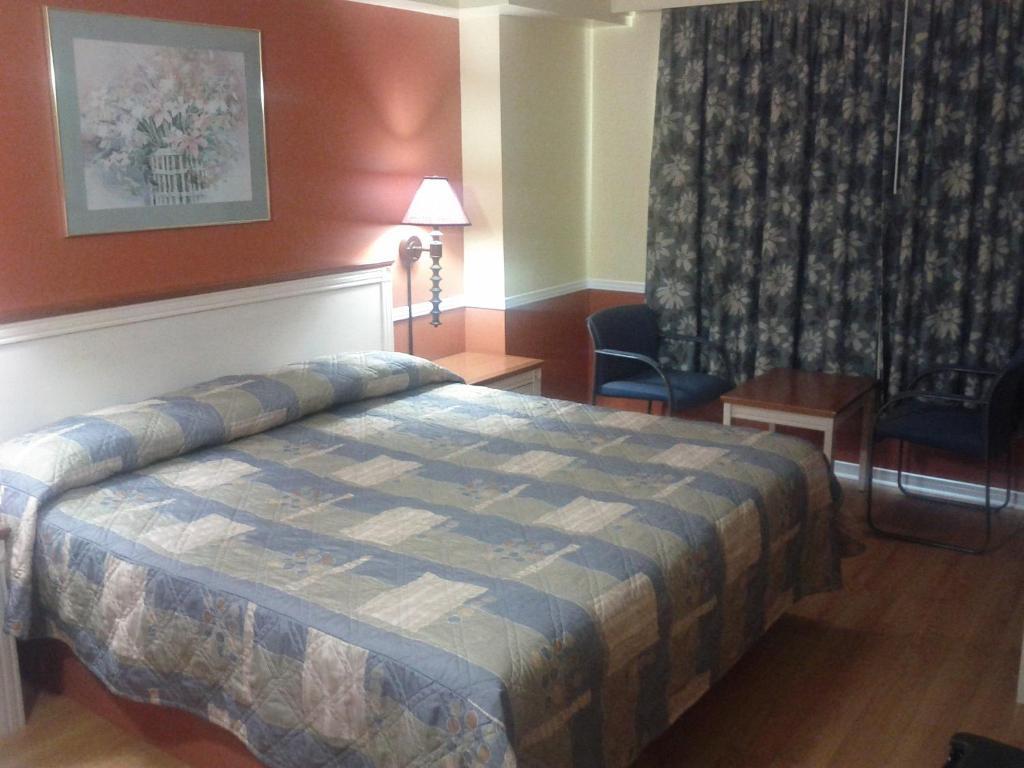 Budget Inn 2000 Hamilton Rum bild